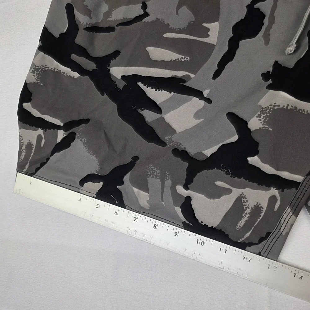 Freedom Industries Adapt Hybrid Shorts Mens‎ 2XL Camo Swim Trunks Boardshorts